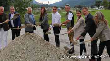 Aschau startet Leuchtturmprojekt: So soll das neue Chaletdorf aussehen und dann ist es fertig