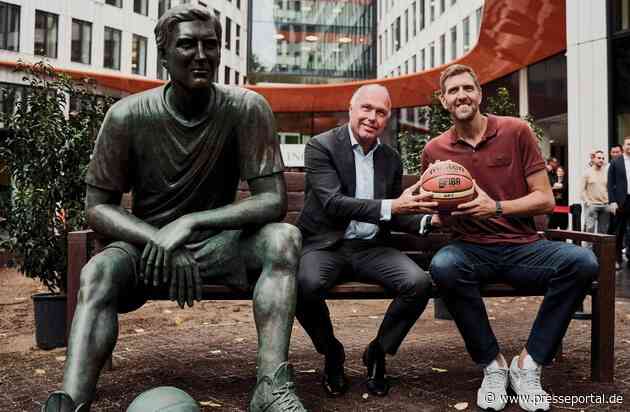 ING Deutschland und Dirk Nowitzki feiern 20-jährige Partnerschaft / 50.000 Euro Spende für die Dirk Nowitzki-Stiftung / Dirk Nowitzki-Statue vor Frankfurter ING-Hauptsitz enthüllt