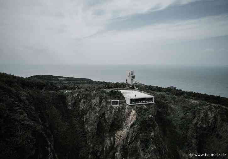Turm, Klippe, Drama
 - Panorama-Café in China von Trace Architecture Office