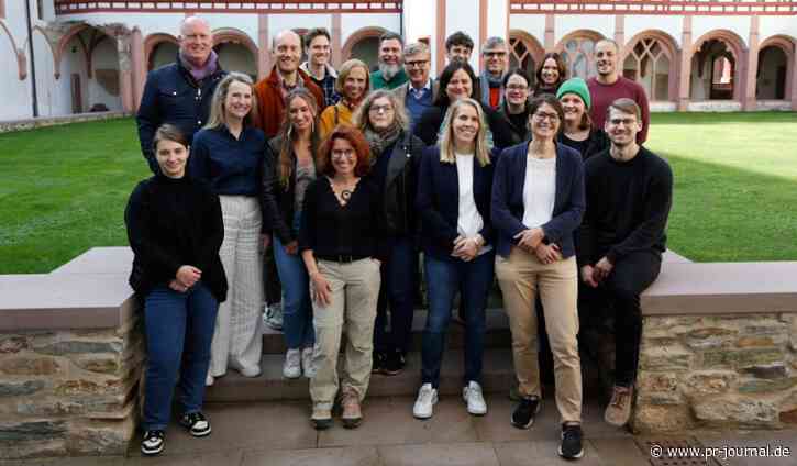 dk feiert drei Dekaden Healthcare-Kommunikation