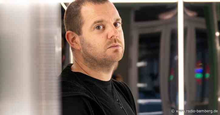 Ein Krimi und ein DJ: The Streets wieder zurück