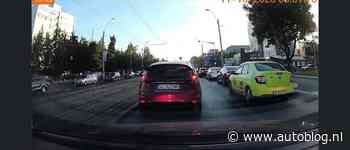 Video: kind afzetten op school of op de rijbaan?