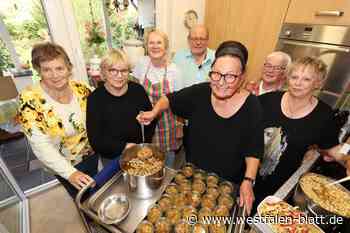Schloß Holte-Stukenbrock: Stadtführer servieren Schmalz und ein Schätzspiel