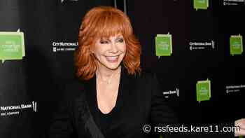 Minnesota corn mazes celebrate country star Reba McEntire