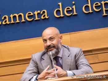 “Moderno sarà lei”, l'ultimo libro di Gianluigi Paragone