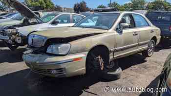 Junkyard Gem: 2004 Hyundai XG350L