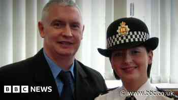Nicola Hughes: Murdered PC's dad confused over no medal pledge