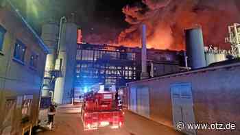 Explosion an Induktionsofen: Verletzte und Millionenschaden nach Brand in Silbitz