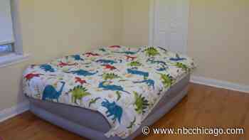 Chicago family of 8 moves into new home after living in minivan