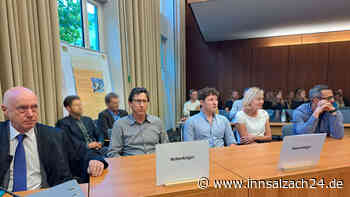 „Ich will wissen, warum jemand so etwas macht“: Aufgewühlte Eltern sprechen über getötete Hanna