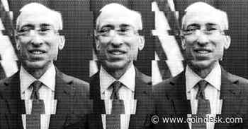 SEC Deadline on Grayscale's Bitcoin ETF Dispute Approaching at Midnight