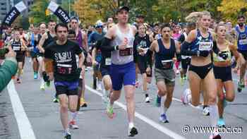 Lots of Toronto roads closed this weekend as waterfront marathon, construction take over downtown