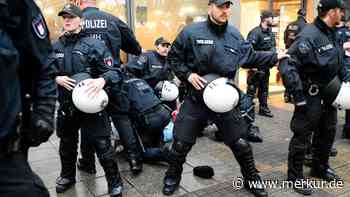 Verbotener Pro-Palästina-Protest eskaliert am Hamburger Hauptbahnhof – es gibt Verletzte