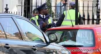 Islington traffic wardens' 40% pay rise in GMB strike threat