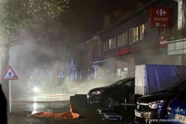 Zaakvoerster Carrefour Market wil zo snel mogelijk opnieuw open na hevige brand: “Het is heel snel gegaan”