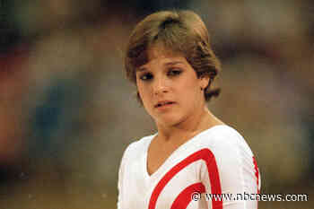 Olympic gold medalist Mary Lou Retton is improving and responding to pneumonia treatment, daughter says
