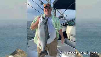 Big fish in an even bigger pond: Minnesotan pulls record salmon from Lake Superior
