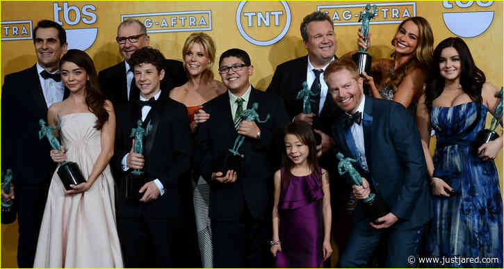 Richest 'Modern Family' Cast Members Ranked From Lowest to Highest (& the Wealthiest Has a Net Worth of $180 Million!)