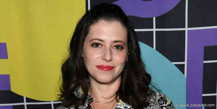 Seth Rogen's Wife Lauren Miller Rogen Says She Had Brain Aneurysm Removed