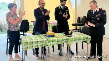 Defibrillatore rubato al centro anziani: era nascosto in casa di due pusher