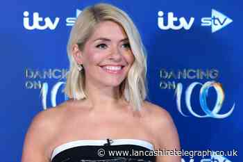 Holly Willoughby wants to make TV return with Dancing on Ice