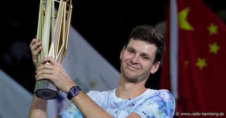 Pole Hurkacz gewinnt Titel bei Masters in Shanghai