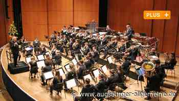 Junge Bläserphilharmonie auf faszinierender Reise durch die Musik