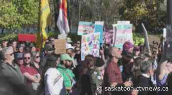 Saskatchewan pronoun policy doesn't do enough to mitigate harms, say legal professors