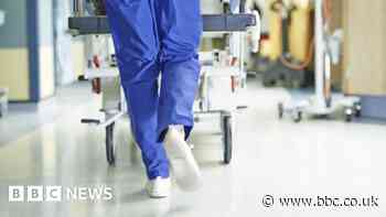 NHS Wales: Thousands of hours missing from A&E figures