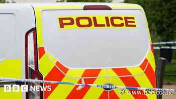 Gas Alley: Man's death 'unexplained' after body found in Grimsby