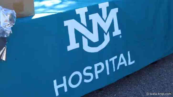UNM Hospital distributes blankets for the homeless