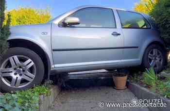 POL-PPWP: Auto "parkt" im Vorgarten