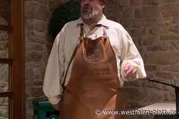 Lübbecke: Ostfriesische Wortakrobatik bei Bierverköstigung mit „Brauer Bernhard“