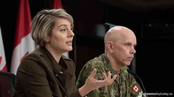 First group of Canadians leave West Bank for Jordan as those in Gaza brace for worst