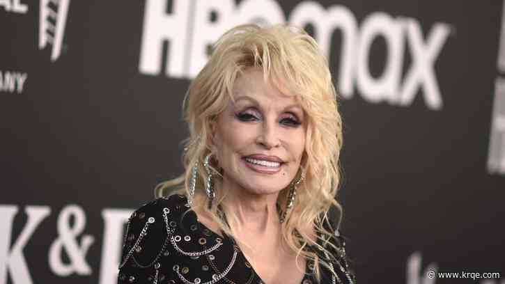 Dolly Parton to perform in the Dallas Cowboys' Red Kettle Kickoff halftime show