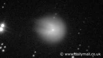 Huge comet three times the size of Mount Everest has violently exploded and is now racing towards Earth, scientists say