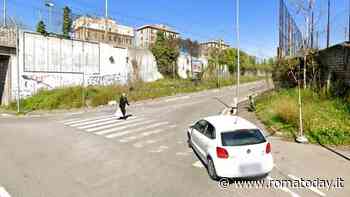 Incidente in via di Portonaccio, investito e ucciso mentre porta a spasso il cane: morto un uomo