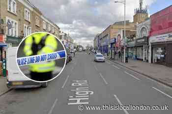 Man injured after High Road, Chadwell Heath assault