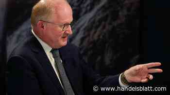 Geldpolitik: EZB-Chefvolkswirt erwartet vorerst keine Abkehr von hohen Zinsniveaus