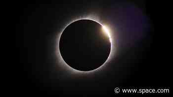 Total solar eclipse 2024: Live updates