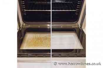 Water bowl hack that cleans an entire oven in 20 minutes