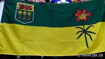 Sask. government to require all elementary and high schools to fly provincial flag