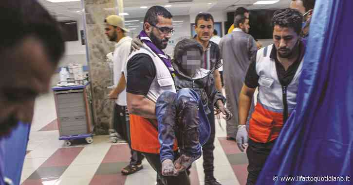 Bombardato un ospedale a Gaza: “Ci sono 500 morti”. Scambio di accuse tra Hamas e Israele su chi ha lanciato il razzo