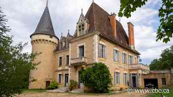 #TheMoment a couple swapped their Fergus home for a chateau in France