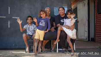 'Come live out here': Remote NT community hopes their housing struggles won't be forgotten