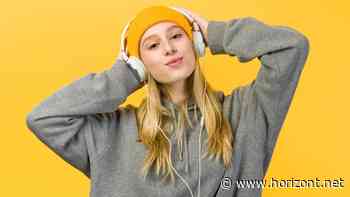 Report von Yougov: Wie der Podcast-Konsum die Haltung zu Werbung beeinflusst