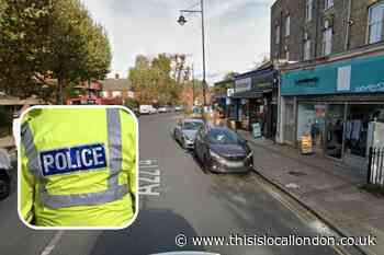 Nunhead Lane: One arrested after morning crash