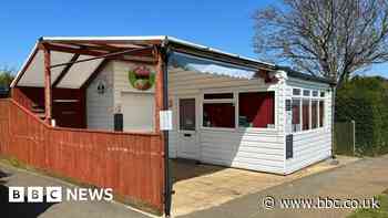 Isle of Wight clifftop cafe site up for sale ahead of demolition