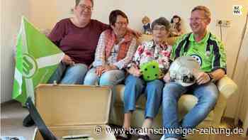 Wenn Roy Präger in Wolfsburg Senioren beim Erinnern hilft