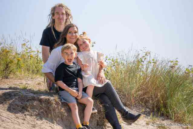 Ze dachten aan buikgriep, maar diagnose blijkt voor Eowyn (4) veel ernstiger: “Onze wereld staat op zijn kop”